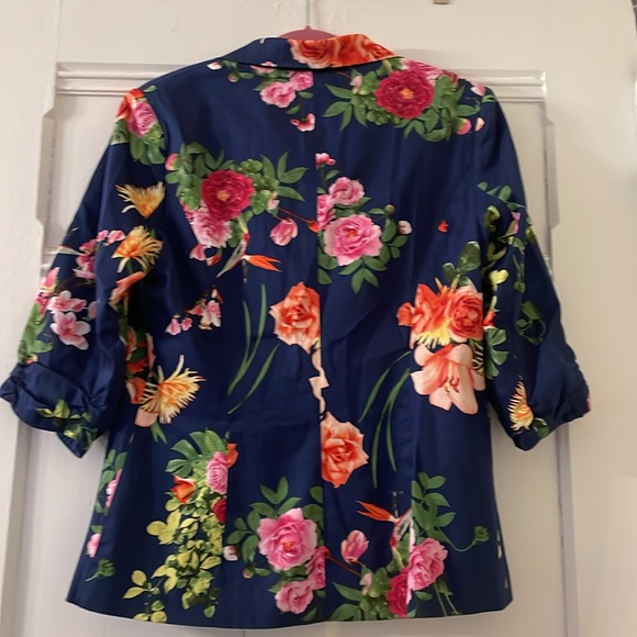 Floral 3/4 sleeve slim fit blazer - Picture 2 of 8